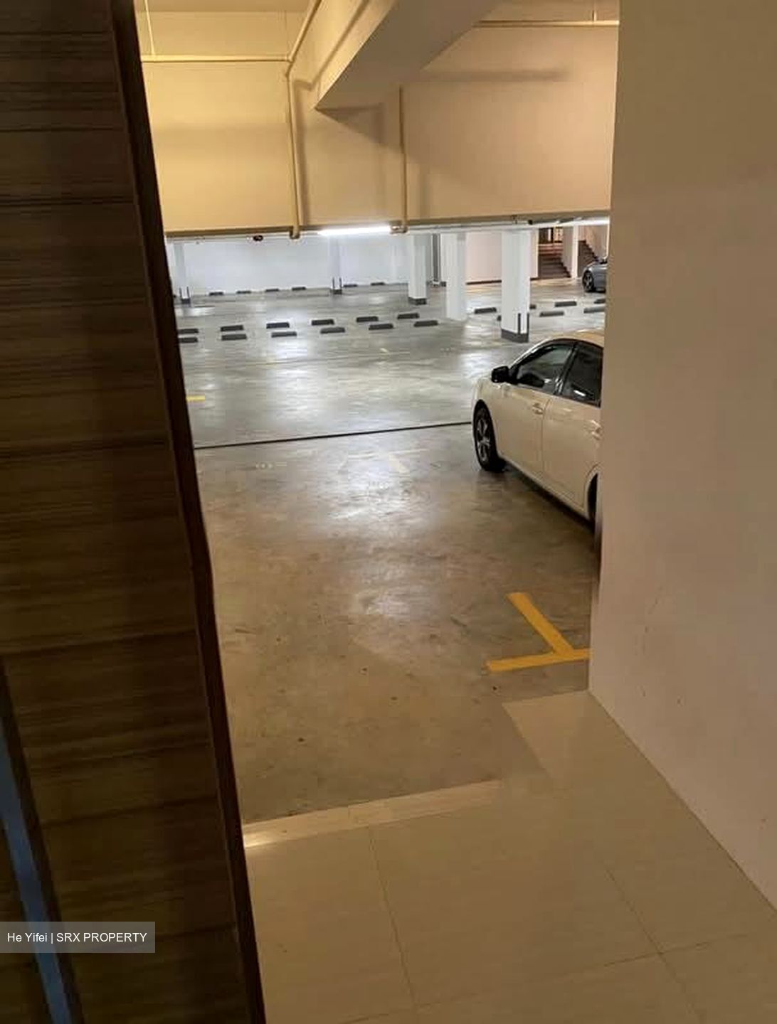 Woodgrove Avenue (D25), Condominium #556206311